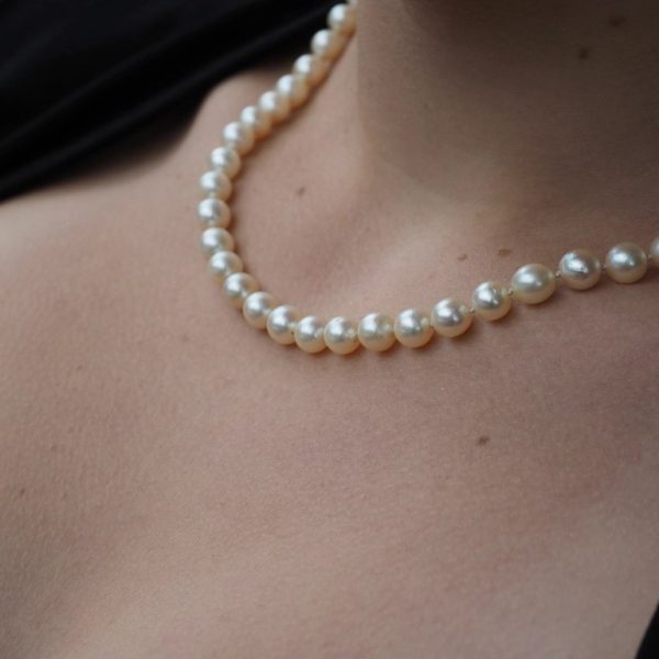 Akoya Pearl Strand