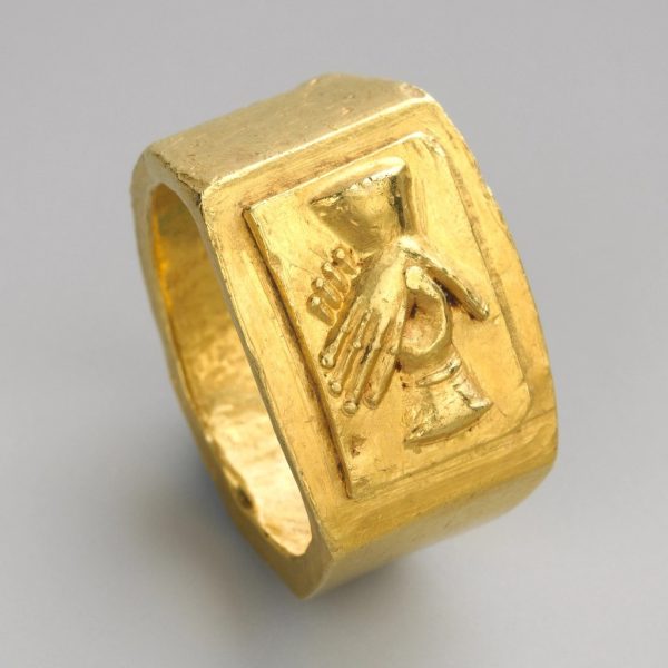 Clasped Hands Signet