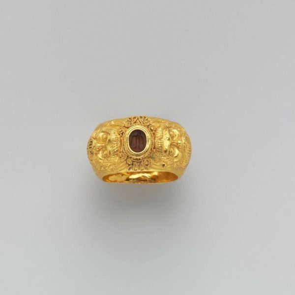 Elephant-Shoulder Garnet Ring