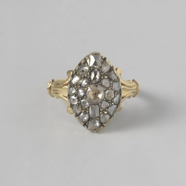 Navette Rose-Cut Cluster