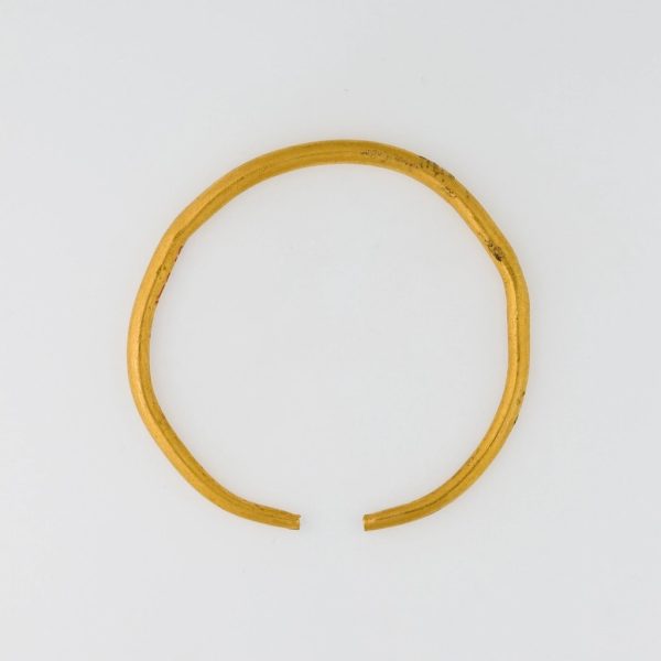 Plain Gold Penannular Cuff