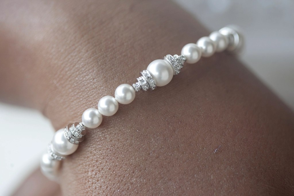 Rondelle Pearl Line Bracelet