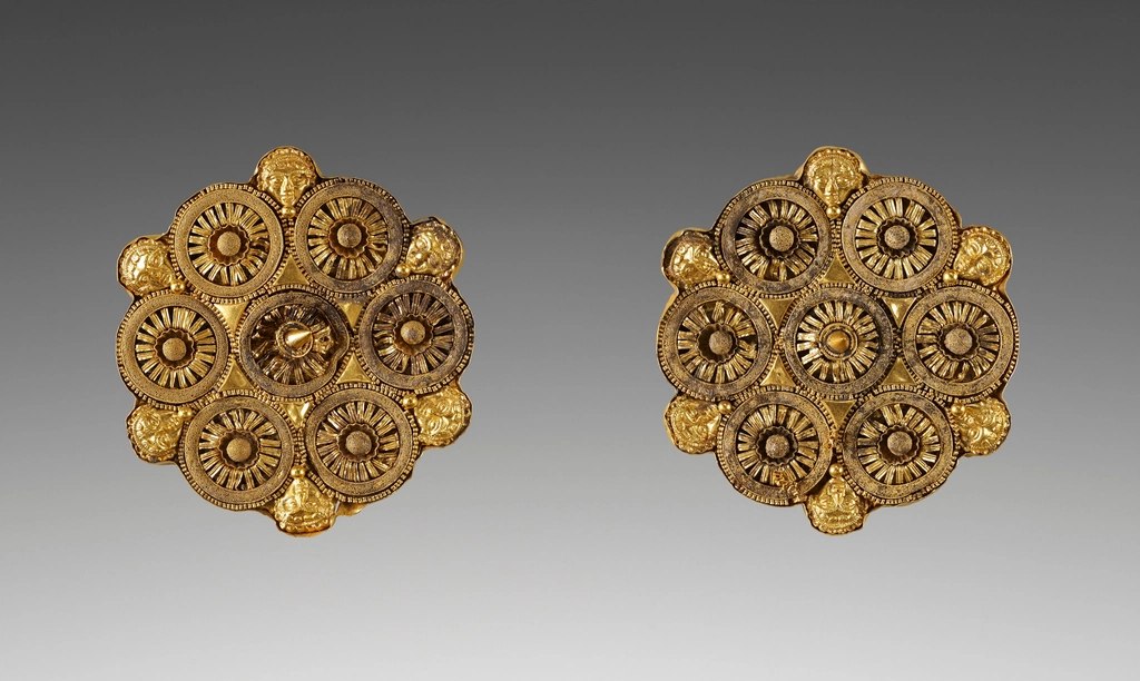 Seven-Rosette Gold Earrings