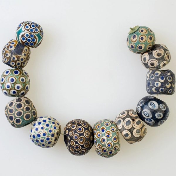 Stratified Eye Bead Necklace