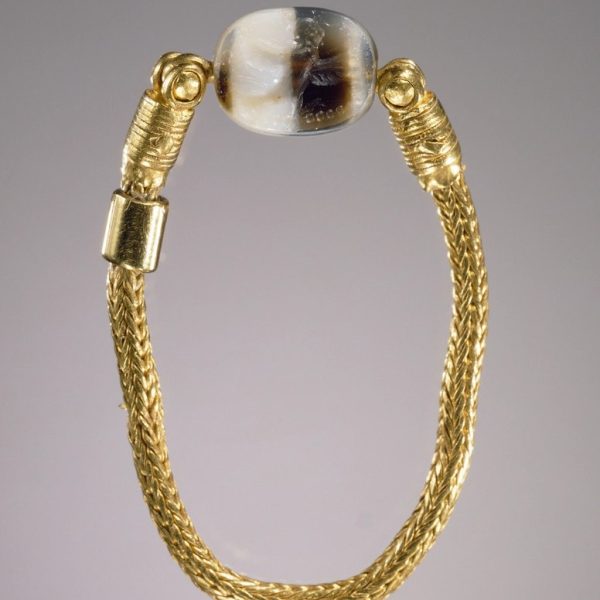 Woven Gold Bracelet with Agate Barrel